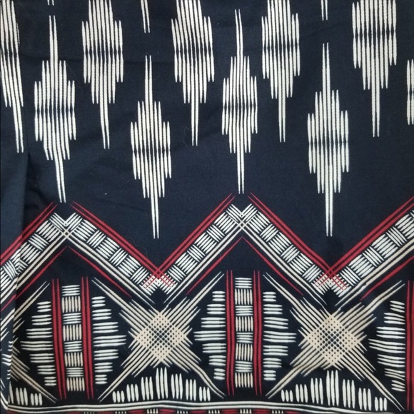Ann Taylor Navy/White Aztec Pattern Pencil Skirt - Picture 2 of 5